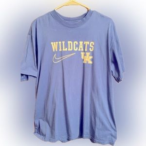 Kentucky Wildcats NIKE, PHANTOM T-Shirt